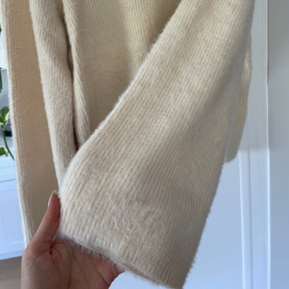 tularosa light tan sweater - Picture 5 of 5